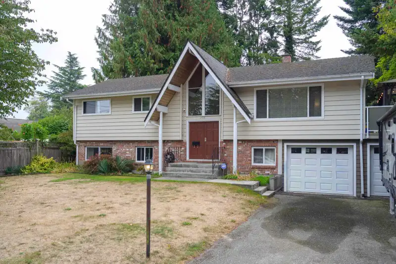 5378 4TH AVENUE - photo 1 of 40