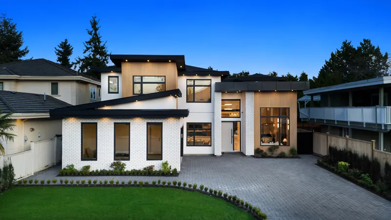 6400 RIVERDALE DRIVE - photo 1 of 21