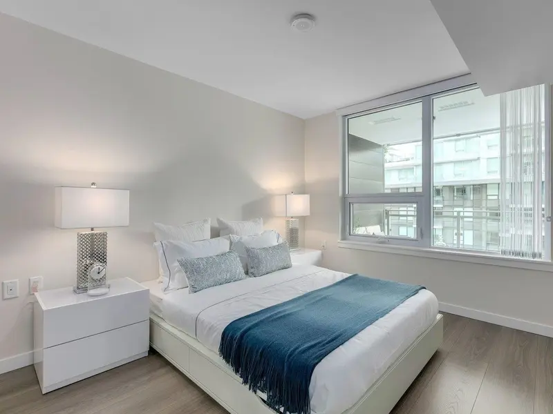 907 8699 HAZELBRIDGE WAY - photo 3 of 25