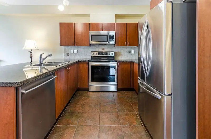 210 2346 MCALLISTER AVENUE - photo 2 of 35