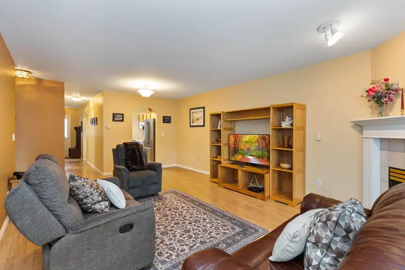 46 2081 WINFIELD DRIVE - photo 4 of 31