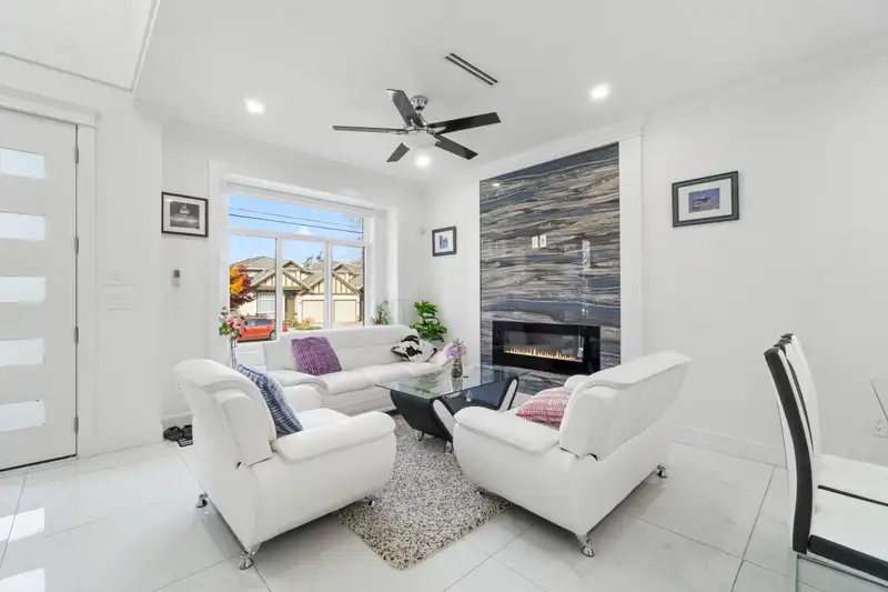 7980 15TH AVENUE - photo 4 of 28