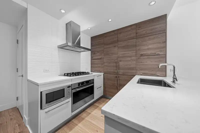 1801 7303 NOBLE LANE - photo 3 of 25