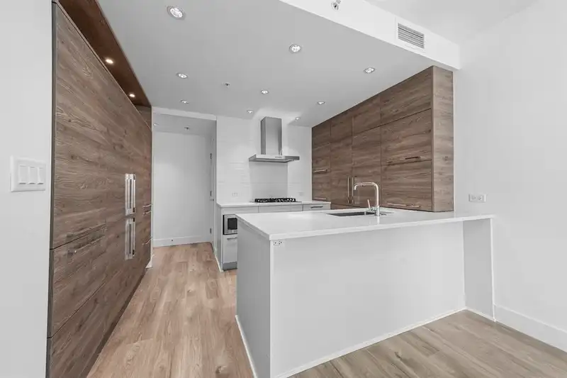 1801 7303 NOBLE LANE - photo 4 of 25