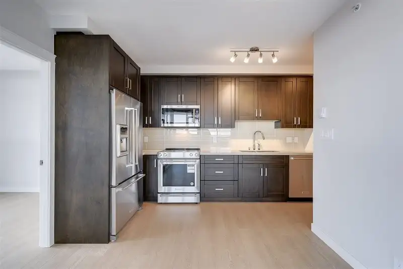 1508 11967 80 AVENUE - photo 3 of 25