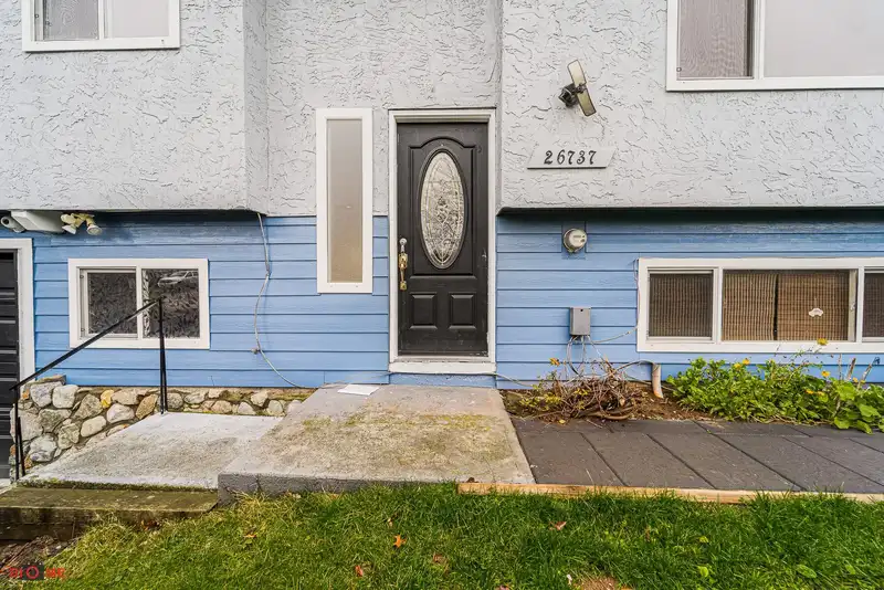 26737 32A AVENUE - photo 2 of 25