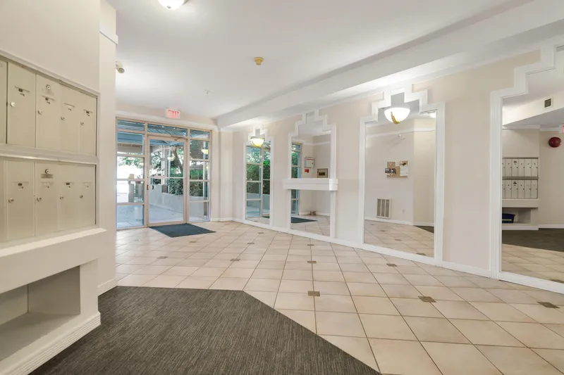 106 10675 138A STREET - photo 3 of 25