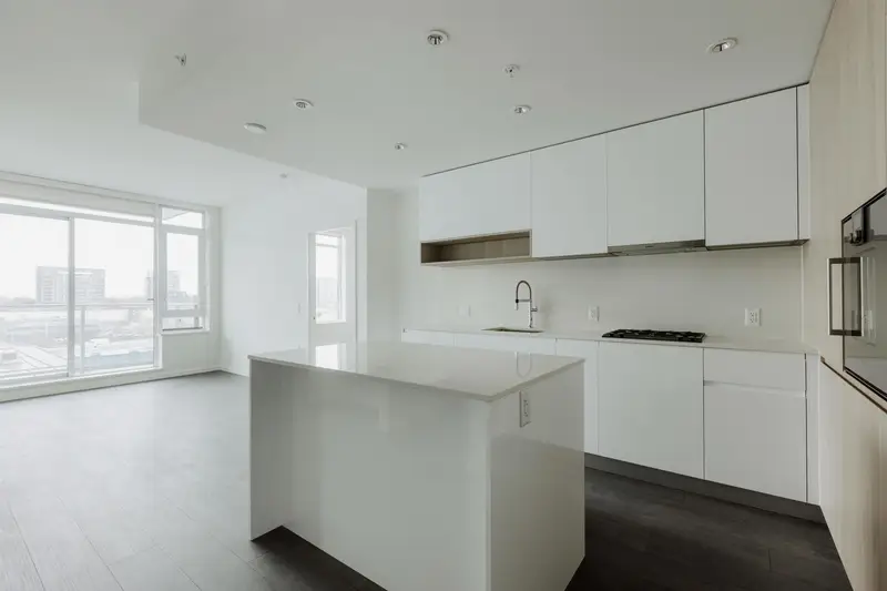 609 6200 MINORU BOULEVARD - photo 1 of 13