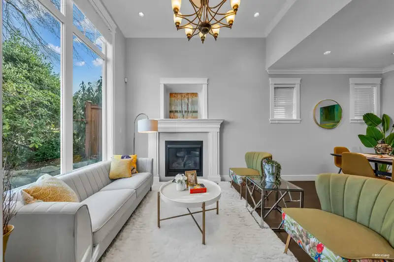 4364 GRETA STREET - photo 3 of 40