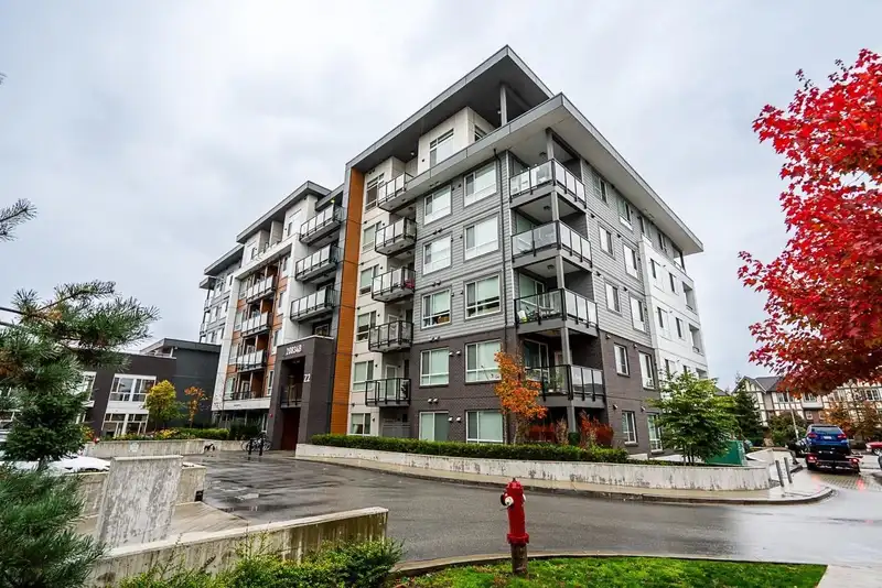 B228 20834 80 AVENUE - photo 1 of 28