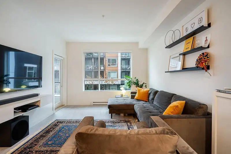 B228 20834 80 AVENUE - photo 3 of 28