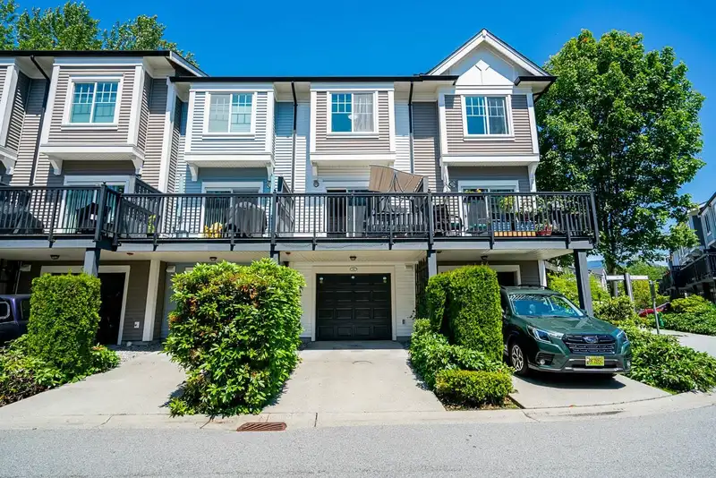 101 3010 RIVERBEND DRIVE - photo 1 of 31
