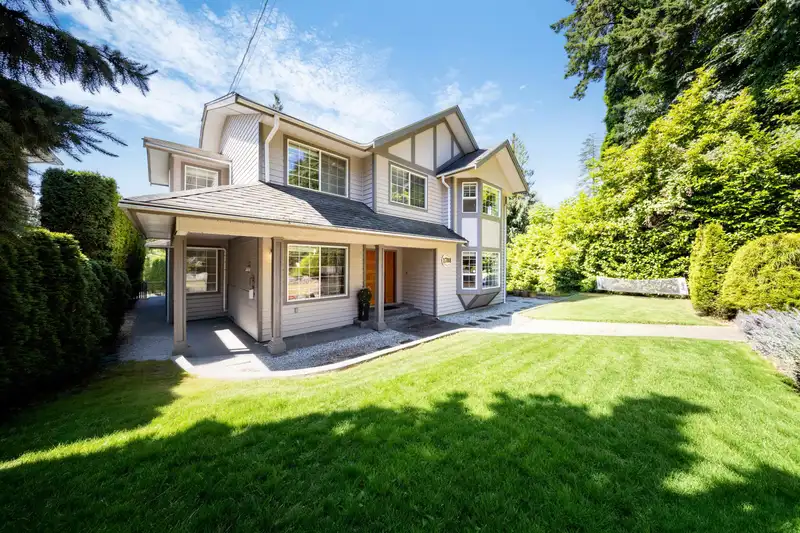 1788 GORDON AVENUE - photo 3 of 40