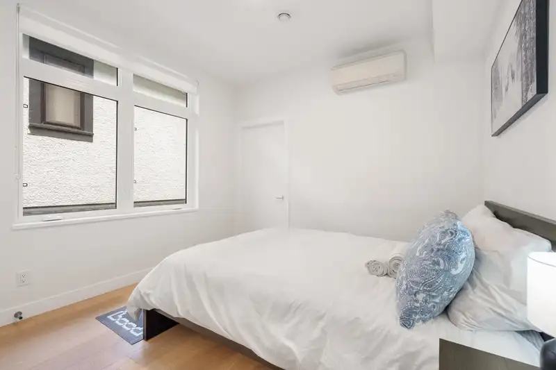 2727 W 14TH AVENUE - photo 2 of 31