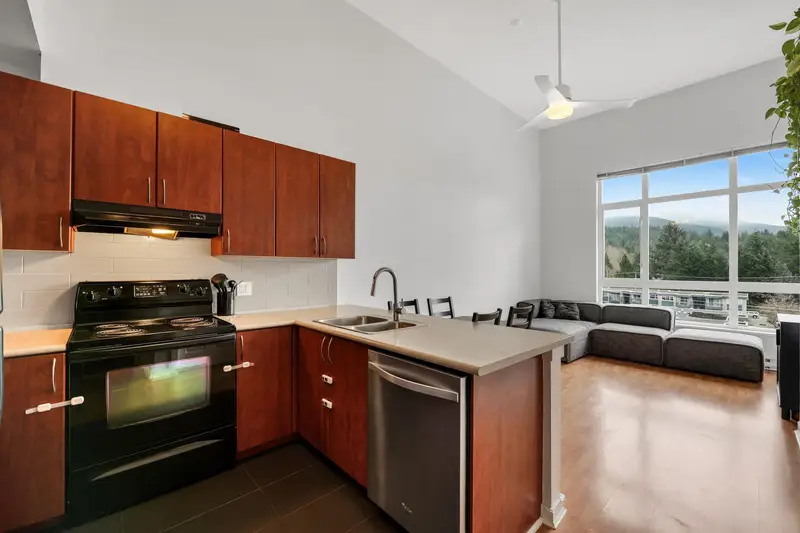 406 40437 TANTALUS ROAD - photo 1 of 20