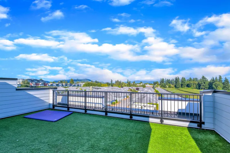 64 1419 MCCALLUM ROAD - photo 4 of 23