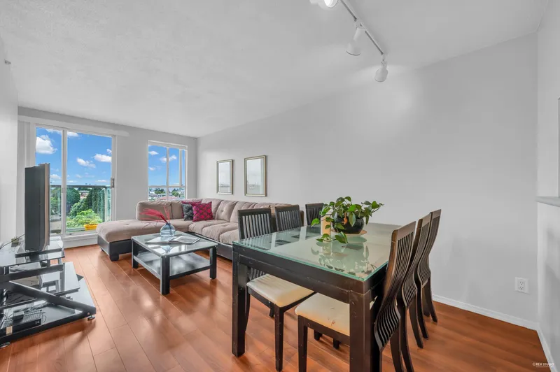 1007 3489 ASCOT PLACE - photo 2 of 19