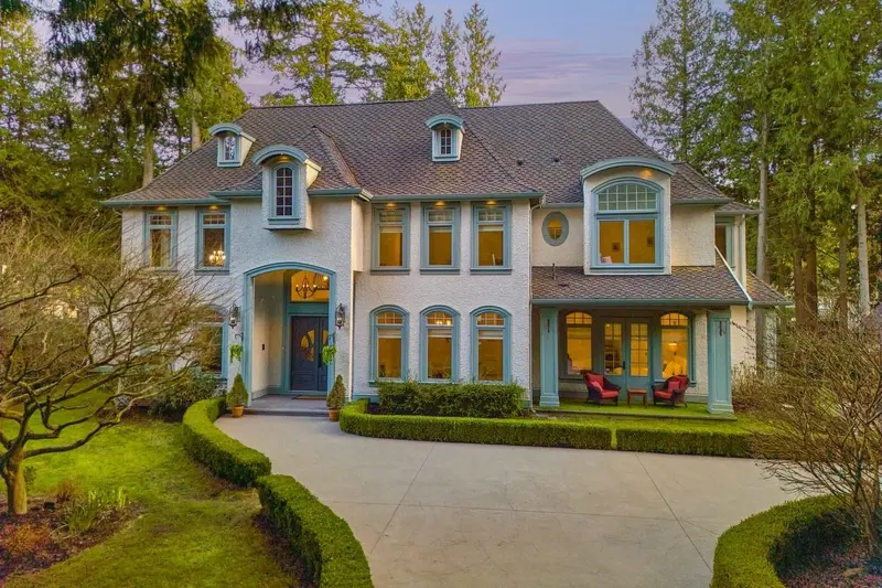 2534 CEDAR DRIVE - photo 3 of 25