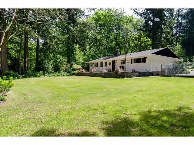 13715 28 AVENUE - photo 1 of 1