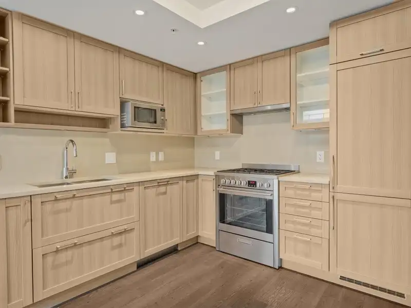 622 5665 BOUNDARY ROAD - photo 3 of 21