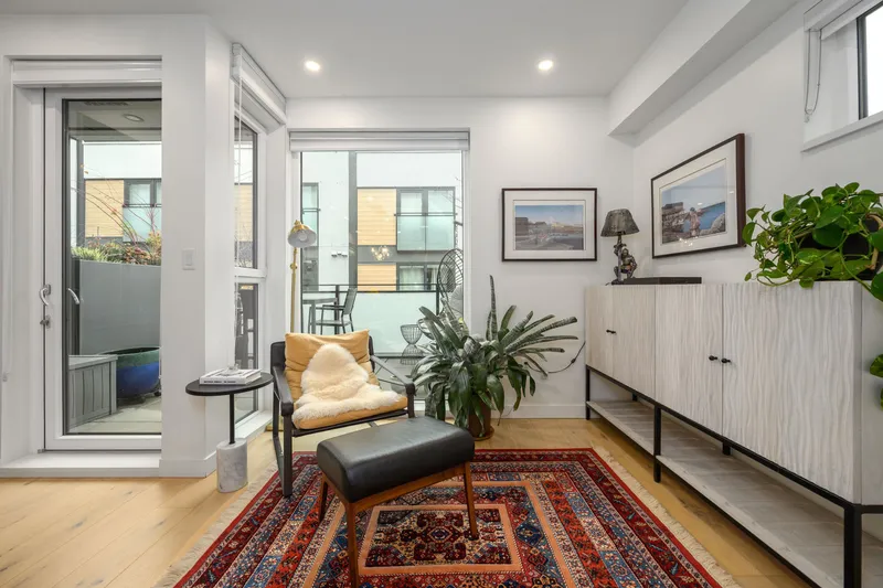 206 649 E 3RD STREET - photo 4 of 25