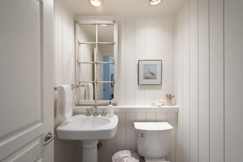 9 BEACH DRIVE - photo 4 of 25