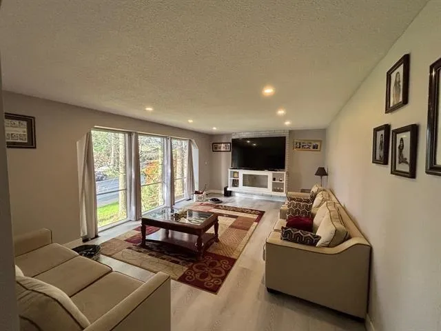 11124 LYON ROAD - photo 3 of 16