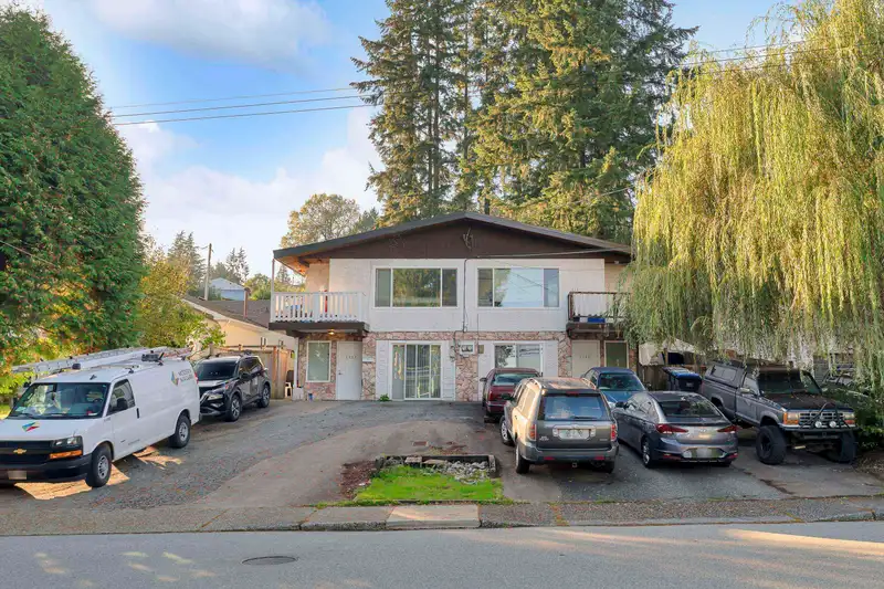 1522-1524 PITT RIVER ROAD - photo 1 of 25