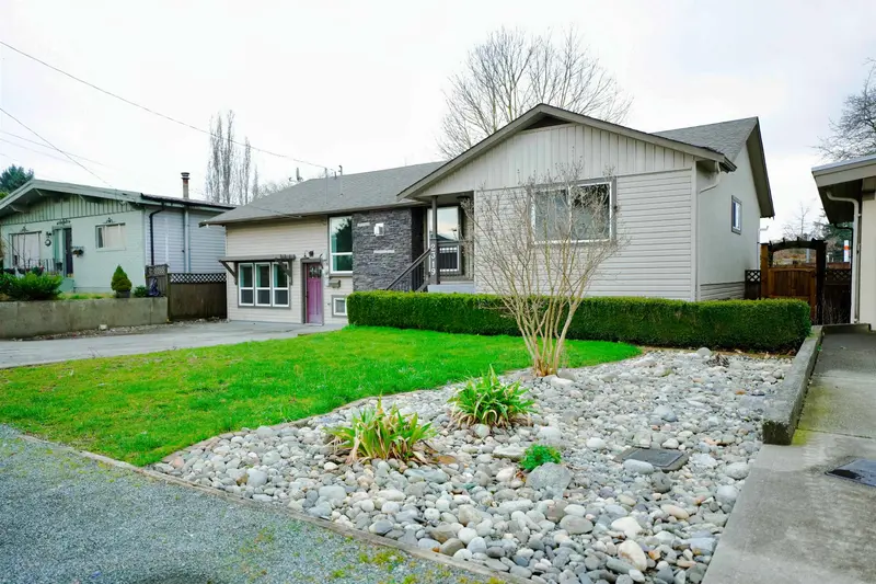 2319 HEMLOCK STREET - photo 3 of 25