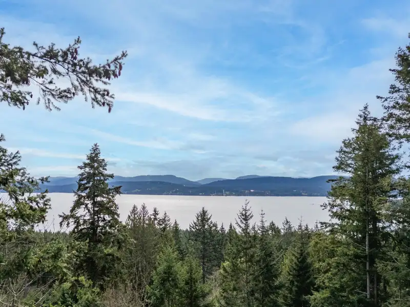 1690 COTTAGE WAY - photo 1 of 24