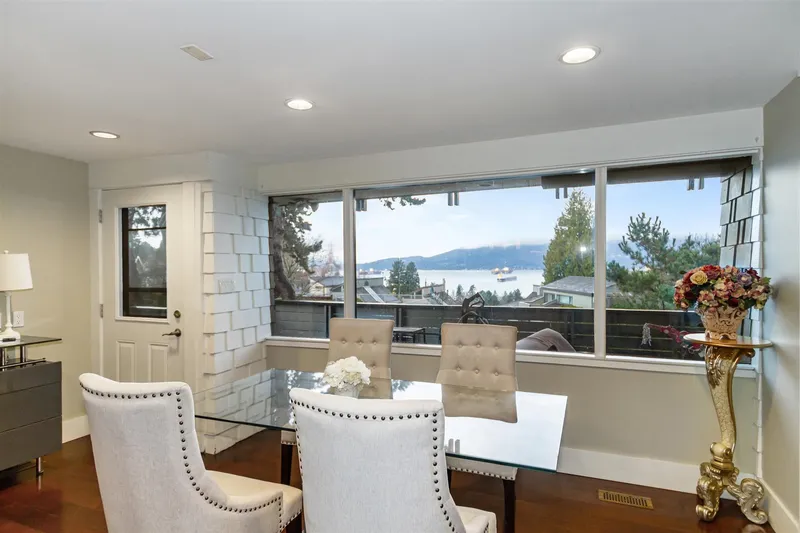 1995 SASAMAT PLACE - photo 3 of 23