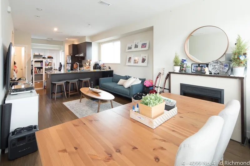 4 4099 NO. 4 ROAD - photo 3 of 25