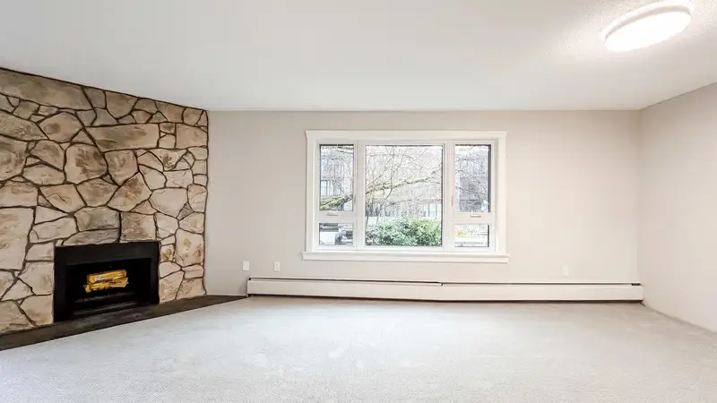 205 1750 MAPLE STREET - photo 3 of 19