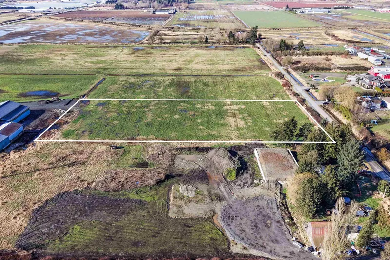 18172 83 AVENUE - photo 3 of 7