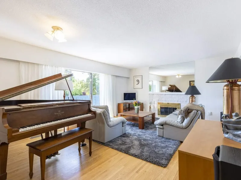 3111 BLUNDELL ROAD - photo 4 of 25