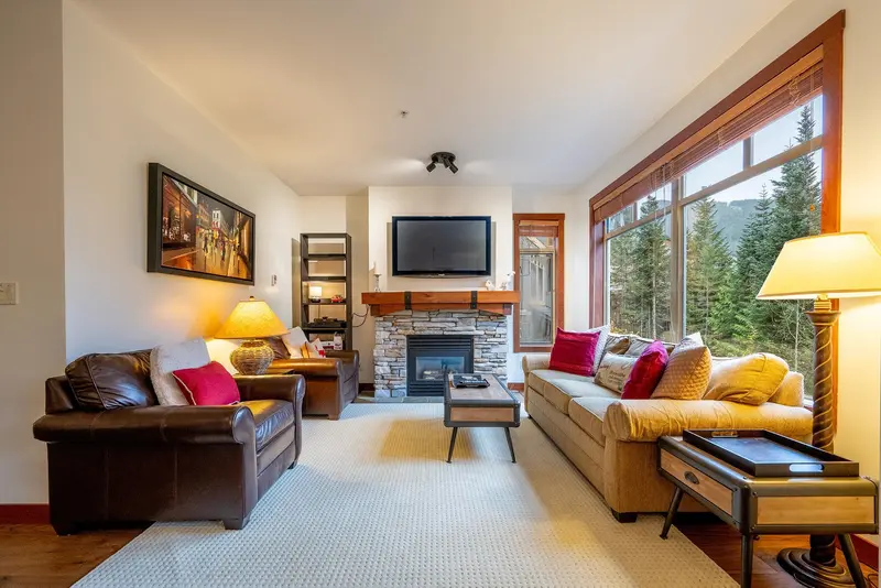 25 2301 TALUSWOOD PLACE - photo 2 of 22