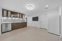 475 NEWLANDS ROAD - thumbnail 23