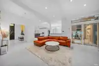 475 NEWLANDS ROAD - thumbnail 5