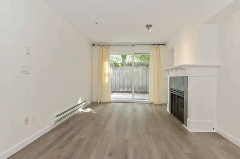 22 8890 WALNUT GROVE DRIVE - photo 4 of 33
