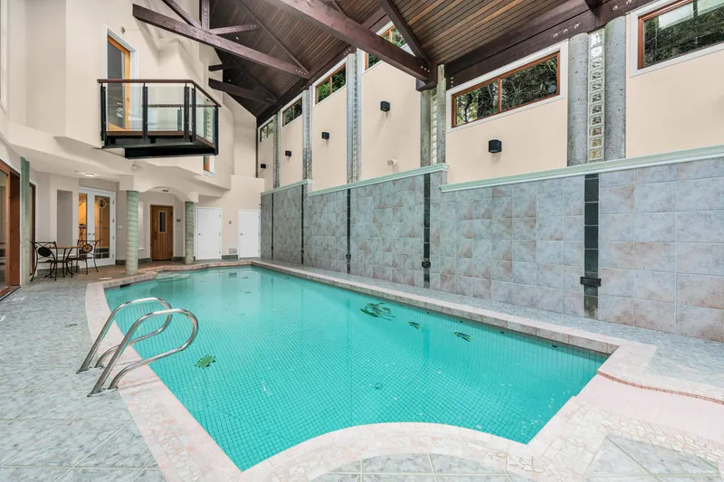 3489 PINE CRESCENT - photo 2 of 25