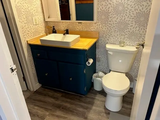 218 12170 222 STREET - photo 2 of 18