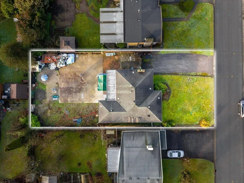 518 APPIAN WAY - photo 3 of 10