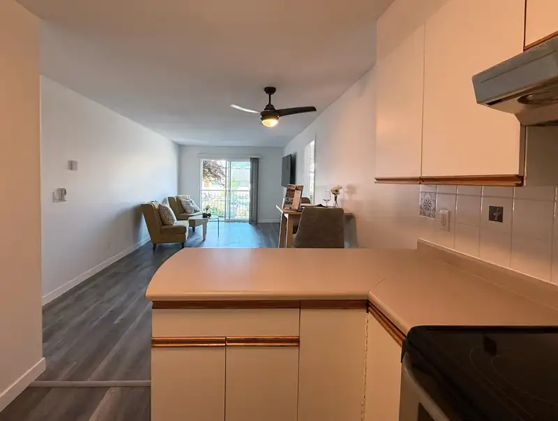 103 8934 MARY STREET - photo 4 of 21