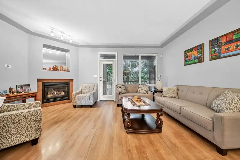 25 7250 144 STREET - photo 2 of 30