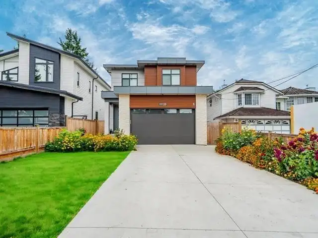 11120 84 AVENUE - photo 1 of 34
