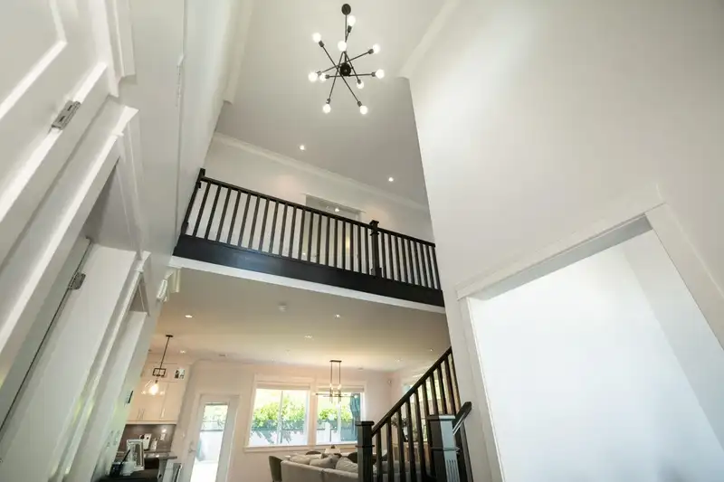 1147 51 STREET - photo 4 of 40