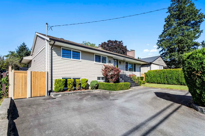 1419 AUSTIN AVENUE - photo 2 of 25