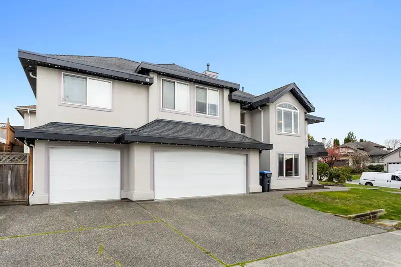 2717 ANVIL GREEN - photo 2 of 40