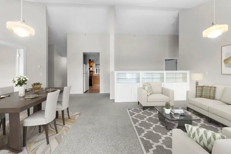 401 4272 ALBERT STREET - photo 2 of 28