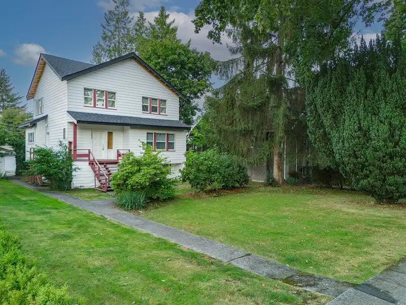 3357 W 26TH AVENUE - photo 1 of 15